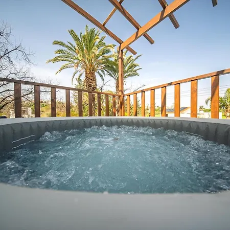 וילה Anemone With Private Pool And Jacuzzi In Paphos Polis